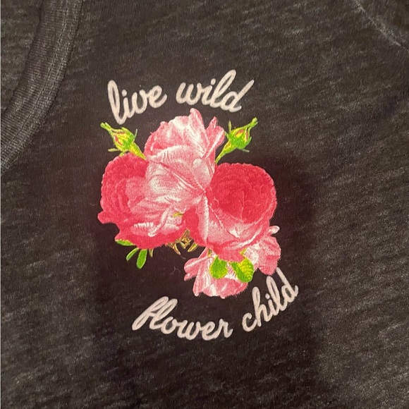 Three T Shirt Bundle size Medium - Picture 9 of 9